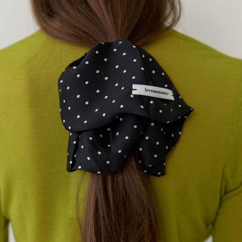 LOVE ME MONSTER Dot Satin Scrunchy XL_2COL (L253MHA010)