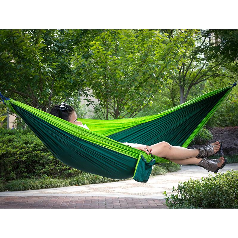 

Двухместный гамак из парашютного нейлона для путешествий, кемпинга, подвесное кресло-качалка LightGreen+Dark Green