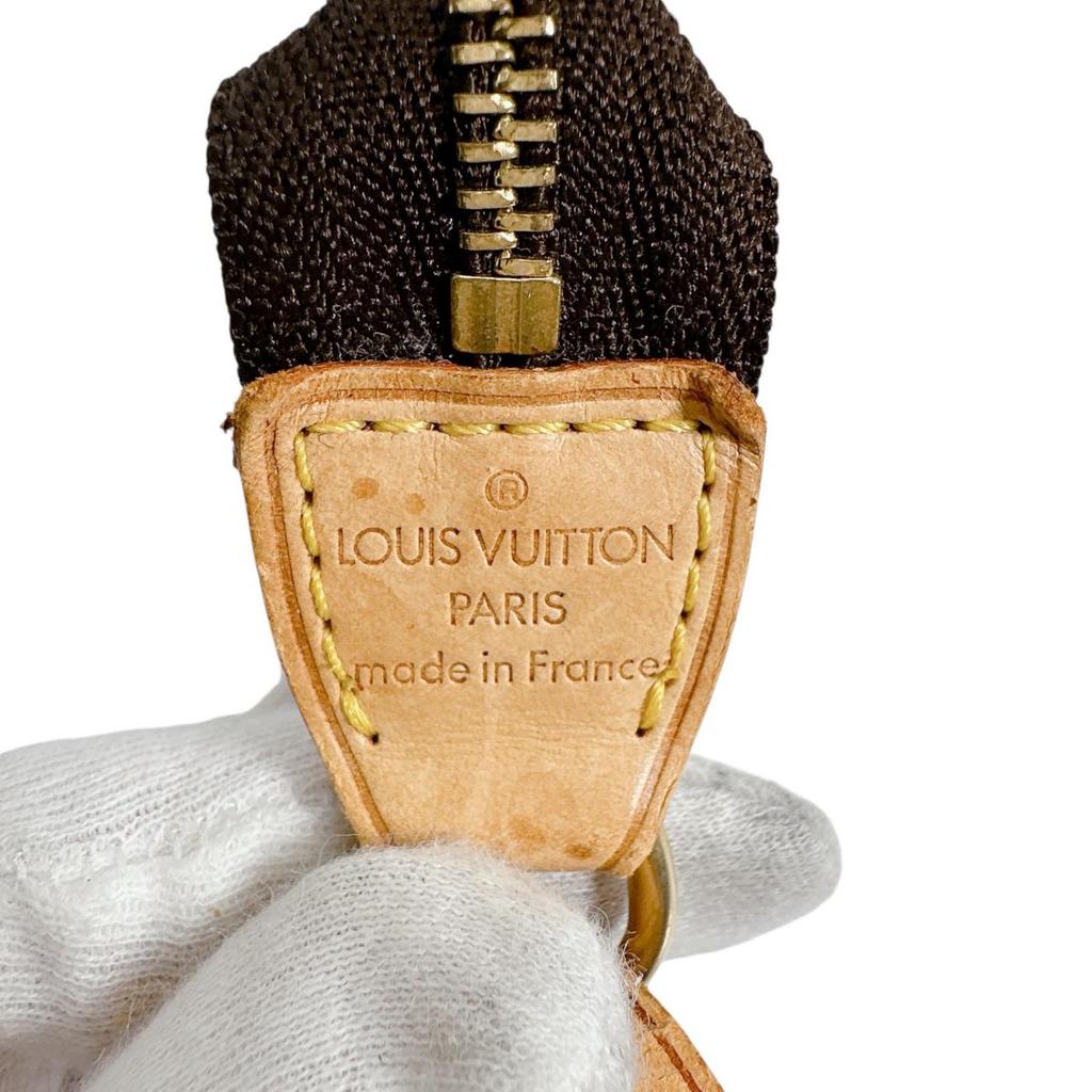 LOUIS VUITTON Monogram Strap replacement, crossbody wear possible Pouch M51980 Used