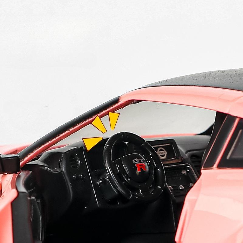 1:24 Alloy GTR CSR2 R34 Sports Cars Diecast Models Toys with Sound Light Miniature Car Wheel Pull Back Vehicles for Boys Gifts