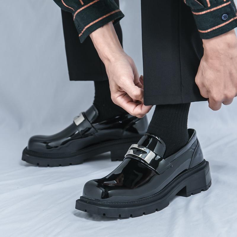 Fashion Spring New Green Thick Soled Loafers Metal Buckle Waterproof Platform Square Toe Business Casual Shoes Adult Men's Wedding Shoes