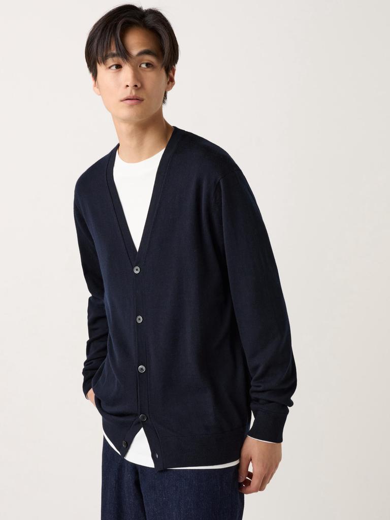 Uniqlo Japan Extra Feiner Merino V-Ausschnitt Cardigan Langarm