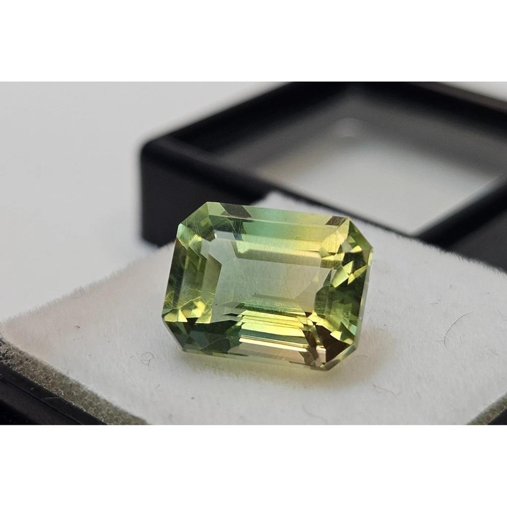 5-6 Ct Natural Tourmaline Bi-Color For Making Ring Emerald Cut Gemstone