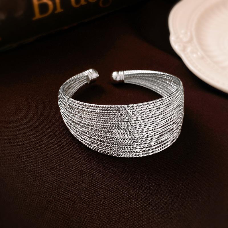 Wide Metal Bracelet Multilayer Wires Open Adjustable Cuff Bangles for Women Fashion Personality Luxury Jewelry Accessories Gift