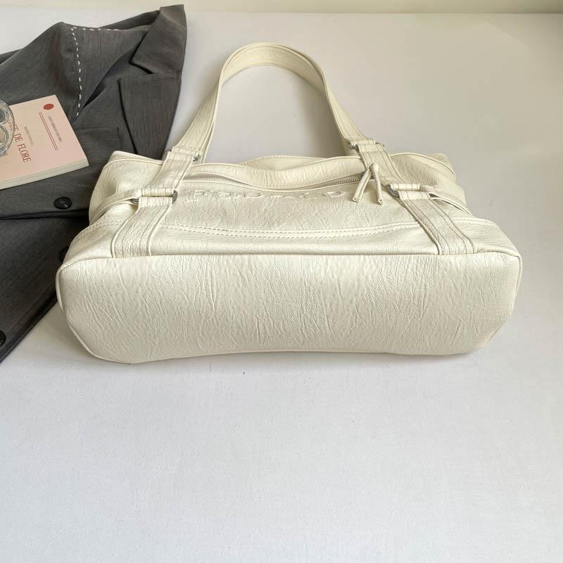 Large Leather Tote Bag with Front Zip Pocket and Adjustable Straps Stylish Women's Everyday Shoulder Bag