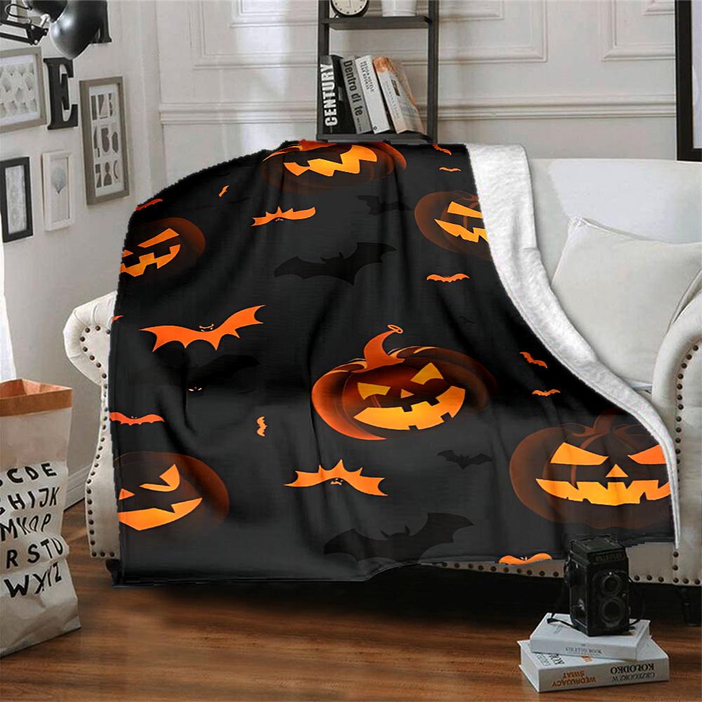 1pc Pumpkin Bat Print Blanket - Lightweight Flannel Throw Blanket For Sofa, Bed, Living Room, Office, Outdoor Travel, Camping, Soft All-Season070