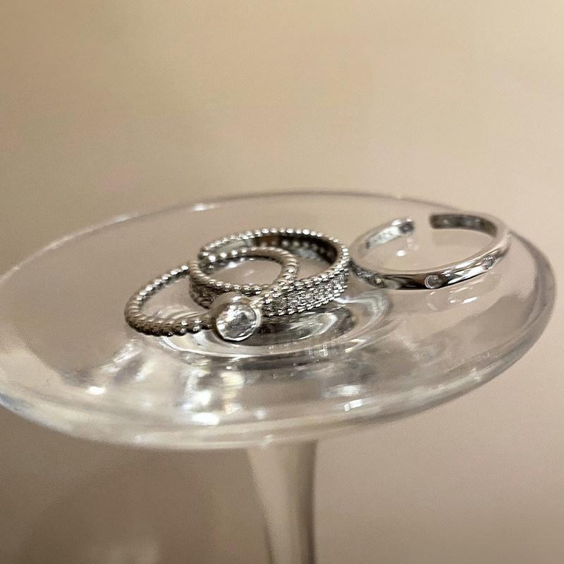 Fashion Contracted Design Women's Ring with Brilliant White Cubic Zirconia Wedding Party Daily Wearable Statement Jewelry Gifts