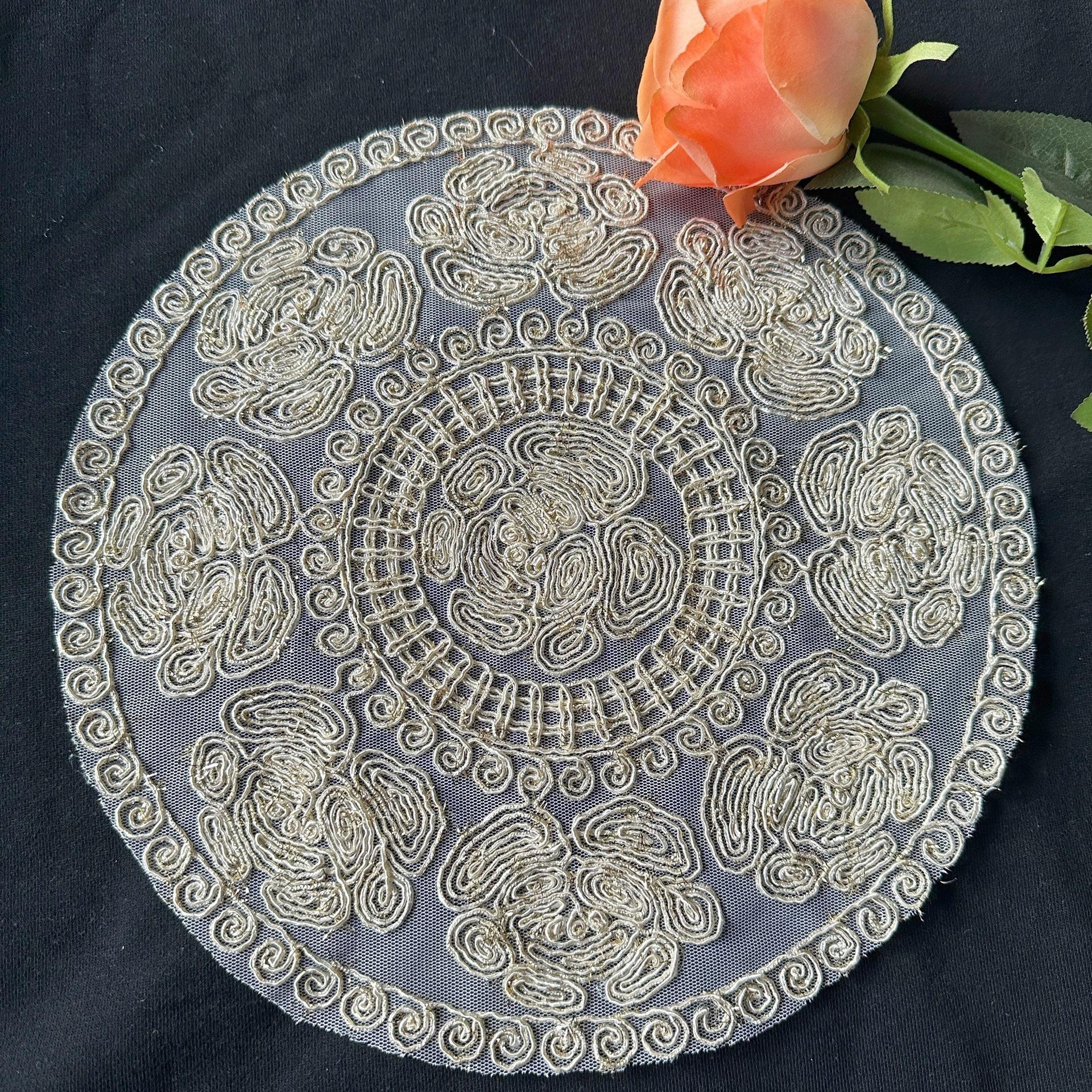 New European lace placemat mesh rope embroidery household vase mat plate mat dining table anti-scalding insulation mat 30cm round