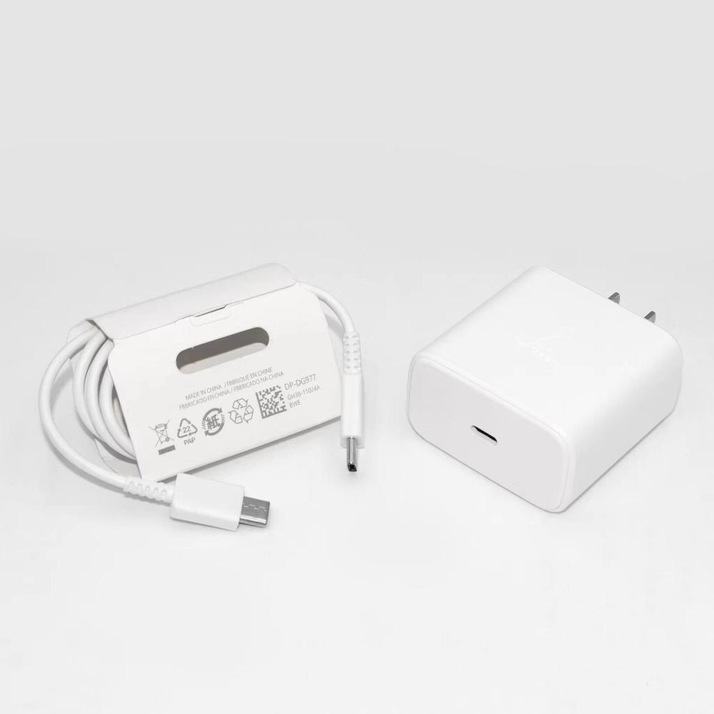Samsung Galaxy S21/S22 Ultra Charger: PD45W Super Fast Charging for EU/US/UK.