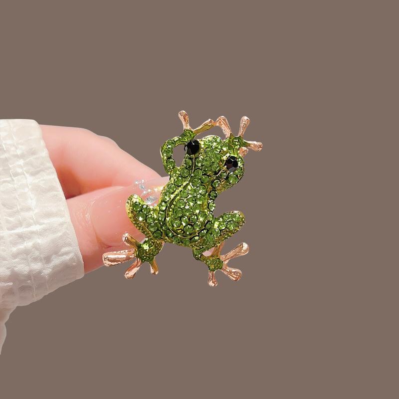 Grüne Strass Frosch Broschen für Damen Exquisite Cartoon Tier Broche Süßer Kleidung Pin Vielseitiges Bekleidungszubehör Geschenk