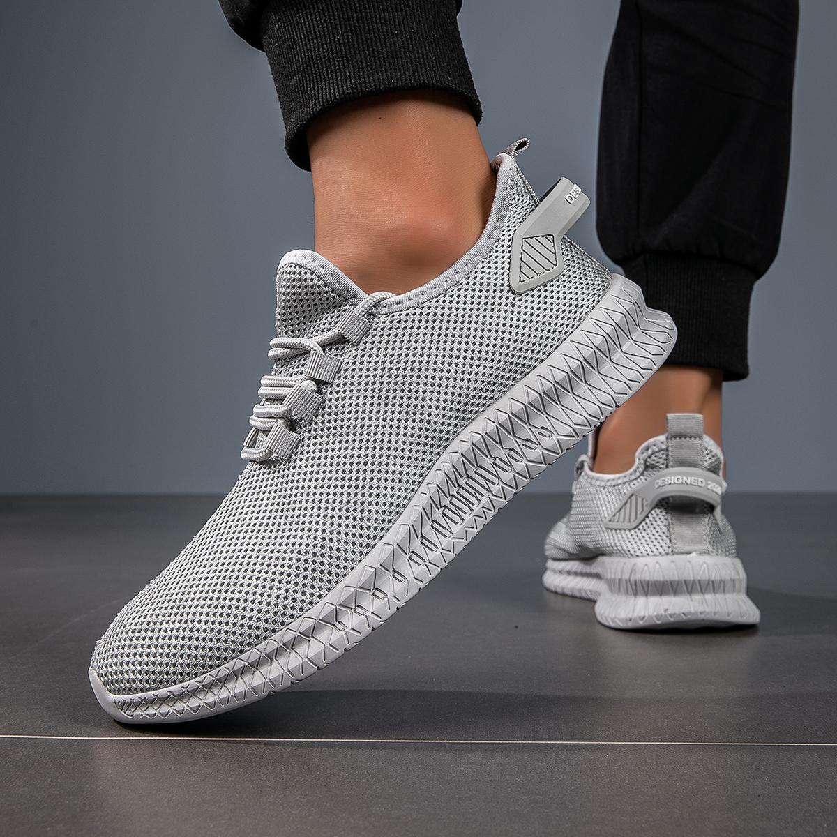 

Fashion New Summer Casual Original Men s Sneakers Soft Sole Mesh Jogging Lightweight Men s Breathable Vulcanized Shoes Tenis Masculino 43 сірий колір