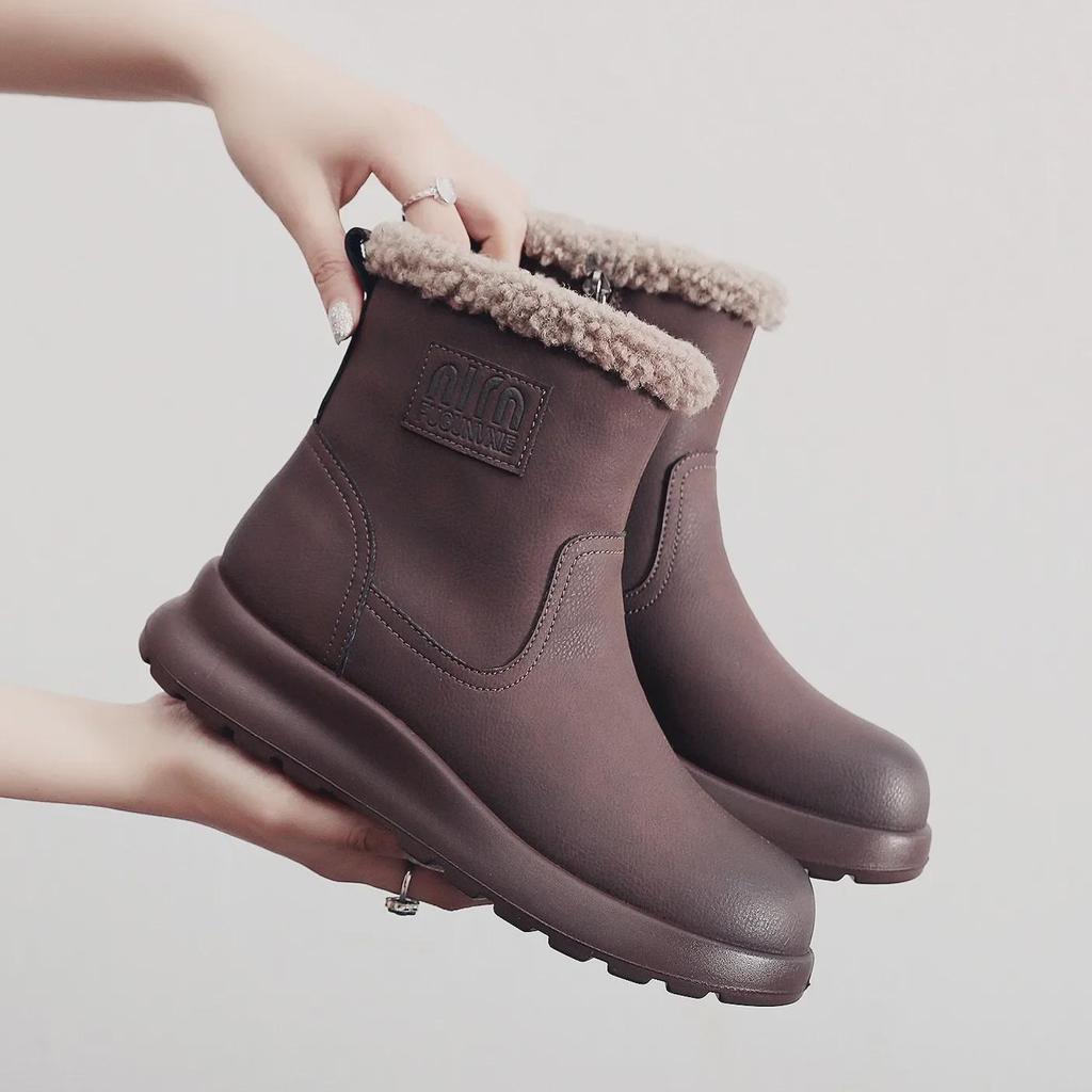 Genuine Leather Non-Slip Snow Boots with Plush Lining for Women - Winter Warmth & Comfort for All Ages