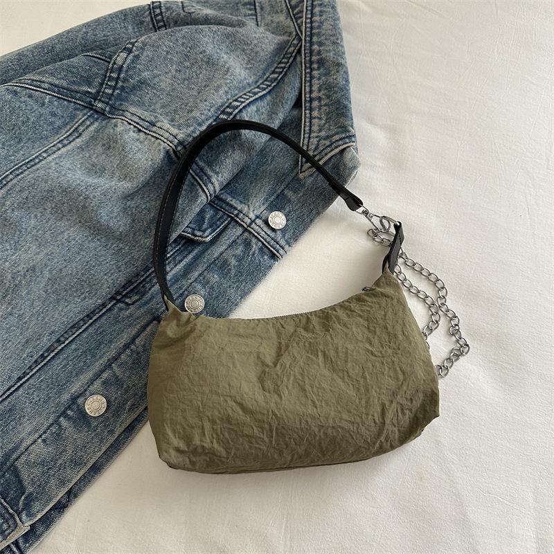 

Casual simple nylon bag 2025 autumn new trendy fashion versatile messenger shoulder bag literary commuter sports