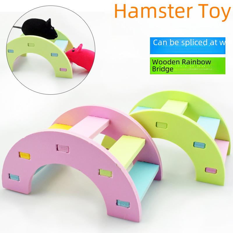 Portable Breathable Cage for Hamsters, Fancy Rats, & Chinchillas: Anti-Fall, Escape-Proof Transport Box