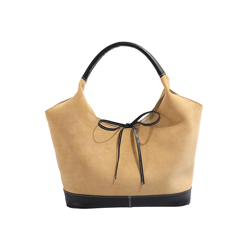 Casual Large Capacity Suede Bag for Women's Autumn and Winter New Commuter Shoulder Bag Fashionable Hand Tote Bag