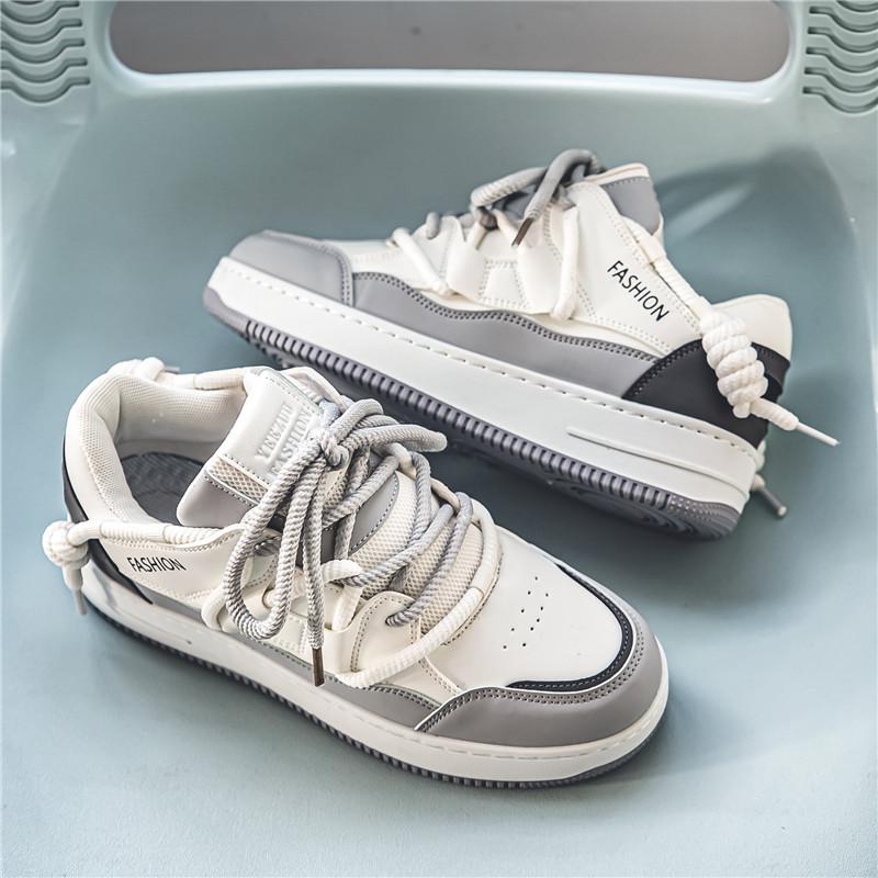 New Men's Classic Four Seasons Fashion Low Top Skateboarding Shoes Comfortable Soft Sole Sneakers
