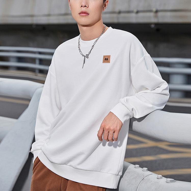 Li Ning CF Flow Series Cow Turns The Universe Printed Crew Neck Pullover Sweatshirt Men Sweatshirt Off-White AWDR290-2