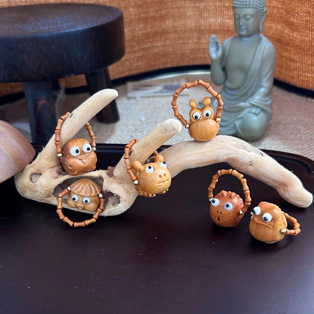 

Ghost Funny Ring Cute Wood Beaded Rings Chic Sandalwood Ring Unisex Style F