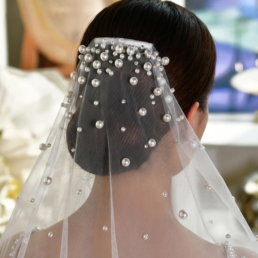 Pearls Crystal Decors Bridal Veils with Hair Comb Seethrough Sheer Single Layer Head Veils for Wedding Event Photography