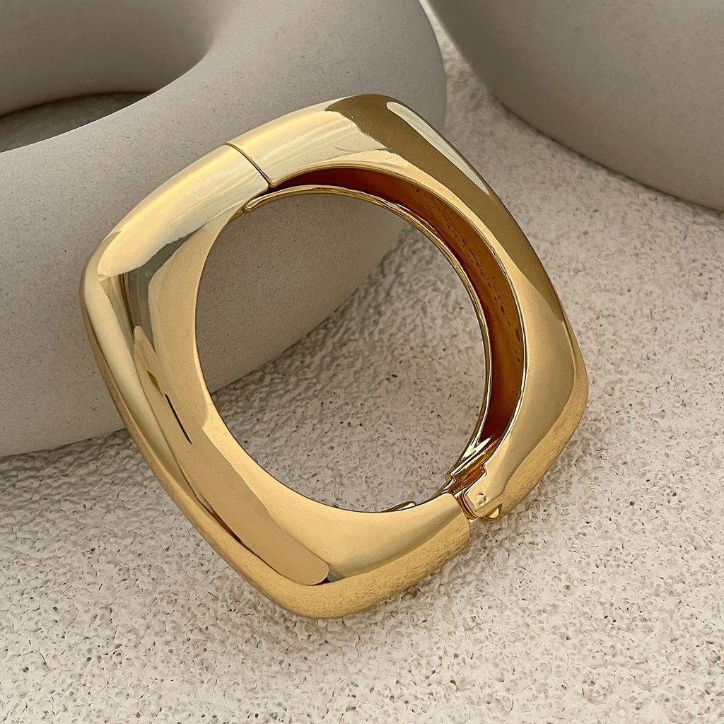 Punk Hip Hop Water Drop Cuff Wide Bangles Vintage Gold copper Color Geometric Square Spring Bangles Women Bracelets Jewelry