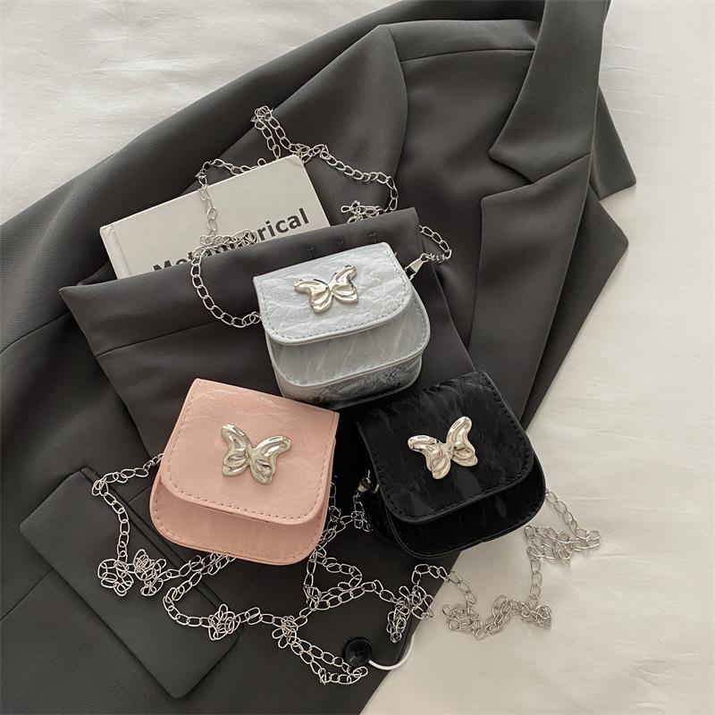Foreign style new fresh and sweet small square bag butterfly decoration mini texture chain crossbody red envelope