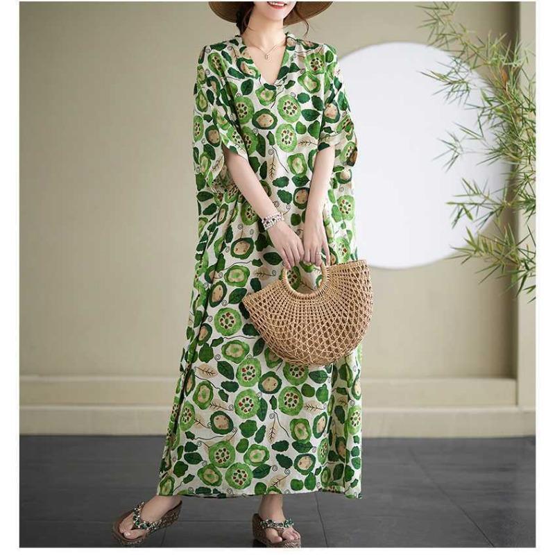 2025 Summer Floral Vacation Style Travel V-Neck Vintage Long Flesh Covering Dresses