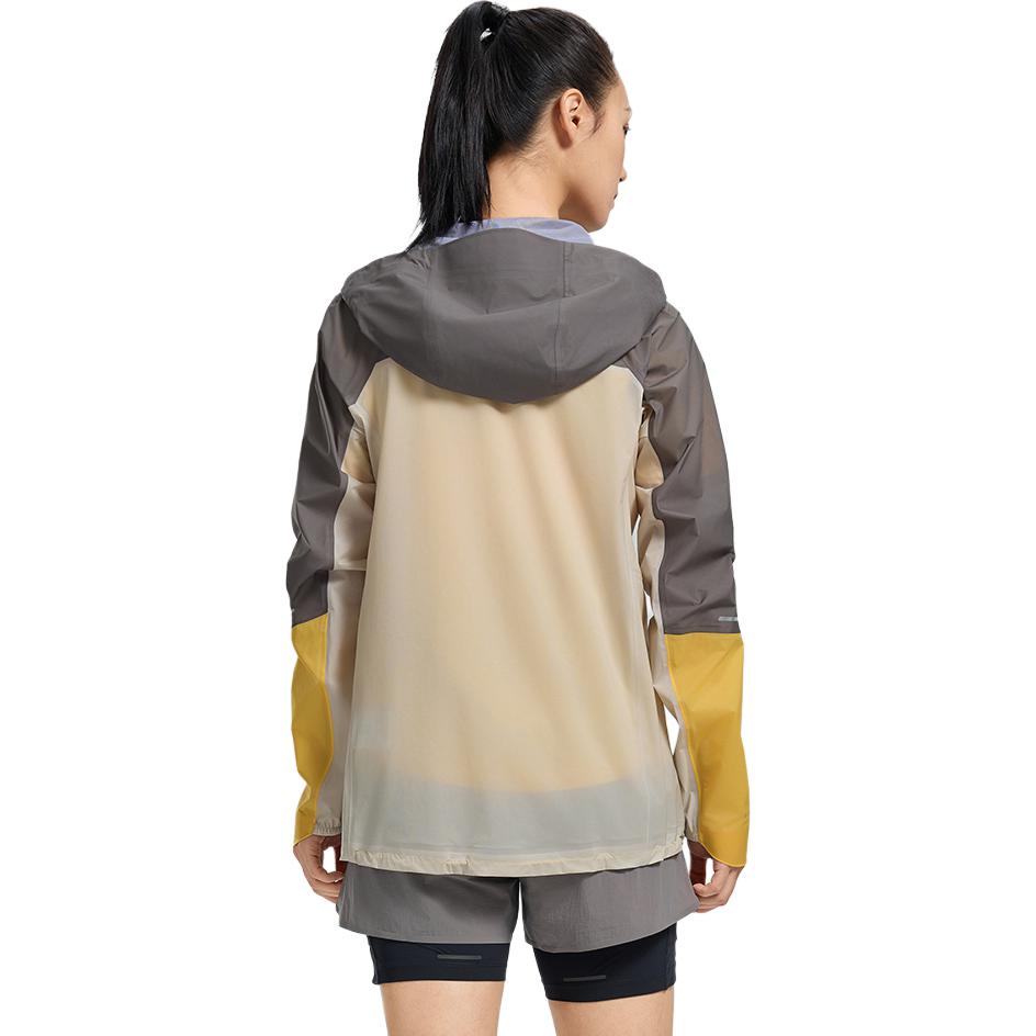 Under Armour Trail Running Series Hooded Zip Long Sleeve Waterproof Windproof Breathable Durable Lightweight Rain Jacket Women Outerwear 15224214-0137