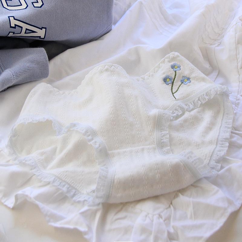 

Женские хлопковые трусы средней посадки с оборкой C091 Extra Large