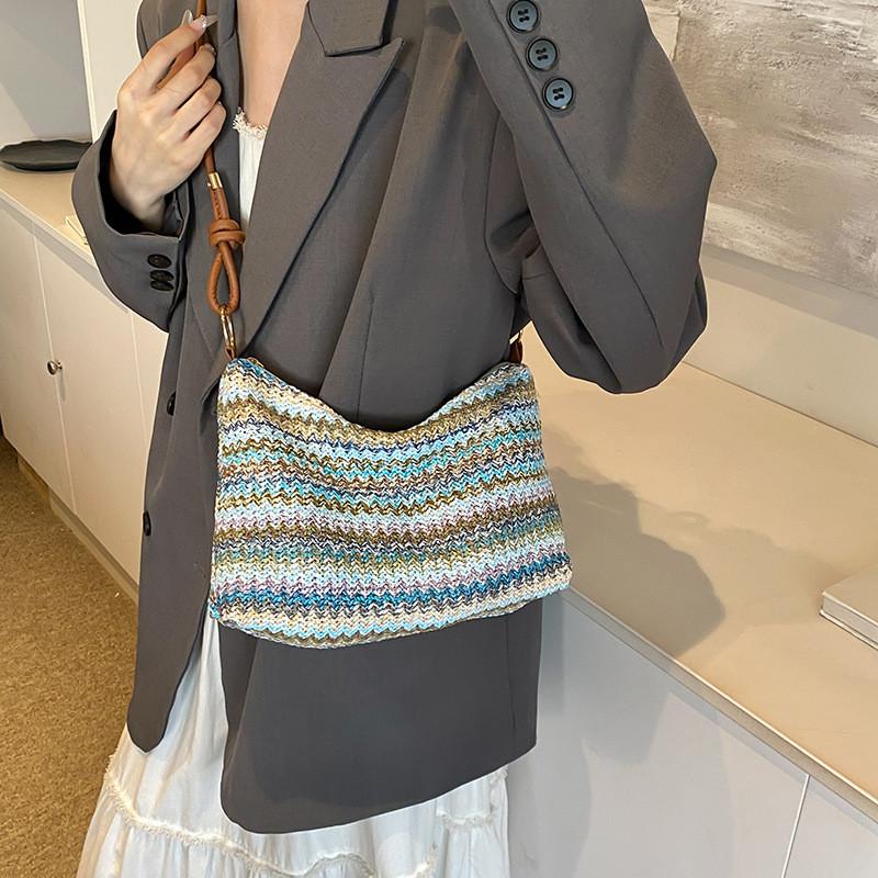 Summer Women Woven Bag With Zipper Closure For Casual Daily Use