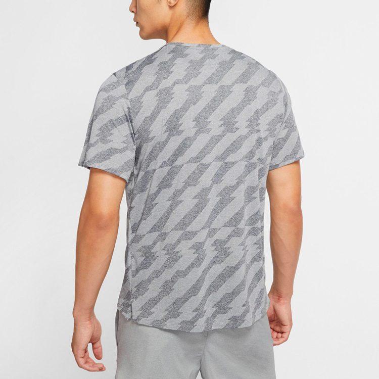 Nike T Shirts Men's Gray Crew Neck Moderate Straight Fit CU5458-010