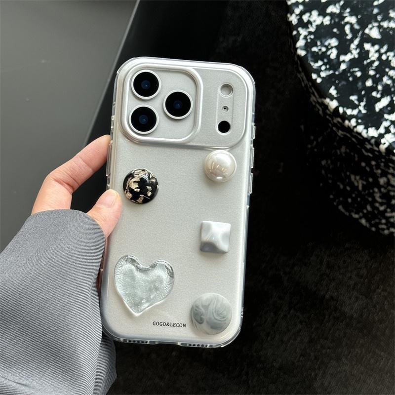 

Fashion Plating Silver 3D Love Phone Case For iPhone 17 Pro 15 14 16 Pro Max Cover with Hand Rope Shockproof Cute Protective Cas For iPhone 17ProMax