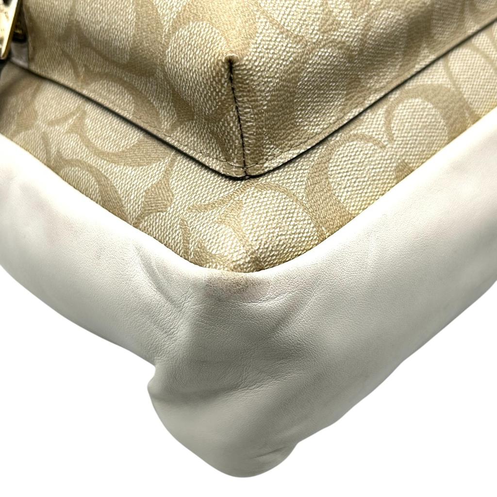 Used COACH Backpack Â· Daypack Signature Medium CharlieBackpack Â· Daypack Beige/white PVC/leather Women