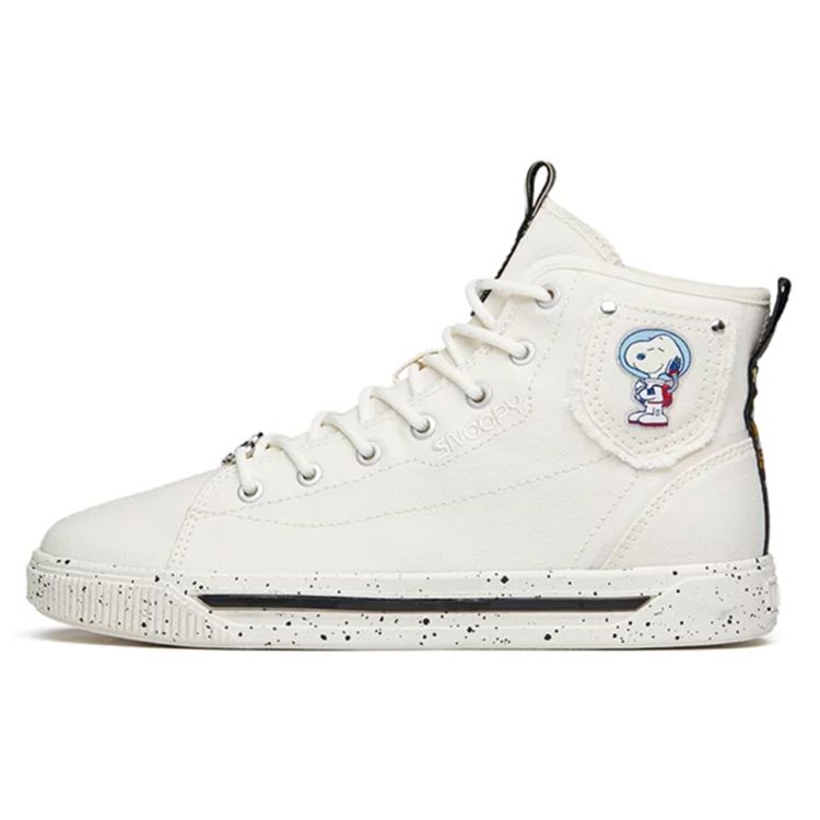 Snoopy x Anta High Top Canvas Sneakers Womens White Black 922138604-3 36.5