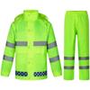 Set Impermeabile e Pantaloni Riflettenti 150D: Spalle scoperte, Spessore maggiorato, Protezione integrale per lavori gravosi e sotto la pioggia battente.