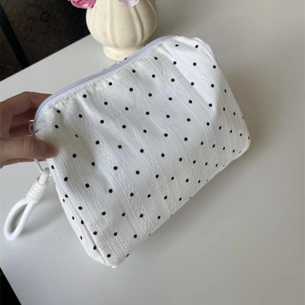 Women Quilting Black Dot Makeup Bag Large Capacity Sweet Style Toiletry Bag Zipper Storage Pouch Cosmetic Organizer Pouch