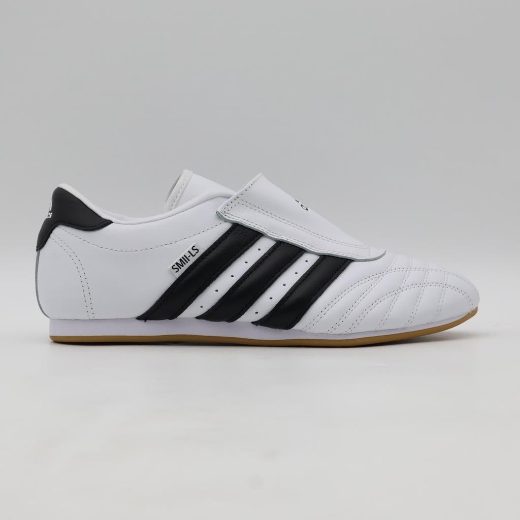 JQ4774 adidas Originals Calçado de Taekwondo Feminino Branco Preto Essencial Borracha (mulheres)