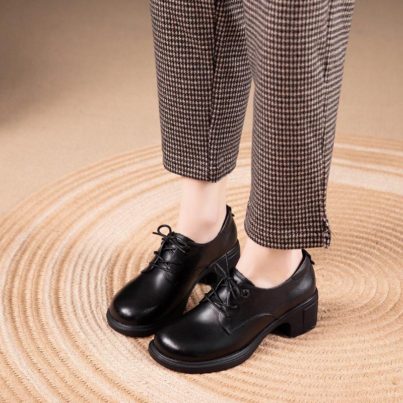 Die erste Schicht Rindsleder Einzelne Schuhe Damen Keilabsatz Herbst Neu Schnürleder Brock Britisch Retro Slipper Damenschuhe