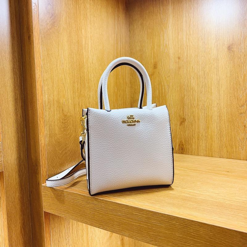 New Portable Small Square Bag Horse-drawn Cart Niche Single Shoulder Crossbody Women's Bag Retro Fashion Versatile