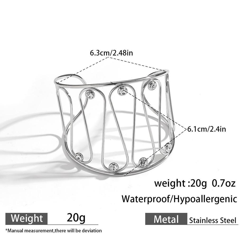 European & American Ocean Style Stainless Steel Bracelet with Starfish, Seashell, Coral Flowers, and Natural Stone Bangle Hand Jewelry.