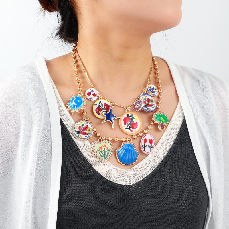 Personality Design Geometric Metal Painting Palm Tree Flower Pendant Necklaces For Women Fashion Trend Jewelry Neck Accessories