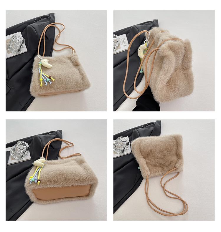 Bolsa Tote Transversal e de Ombro de Pelúcia Fofa Estilo Coreano