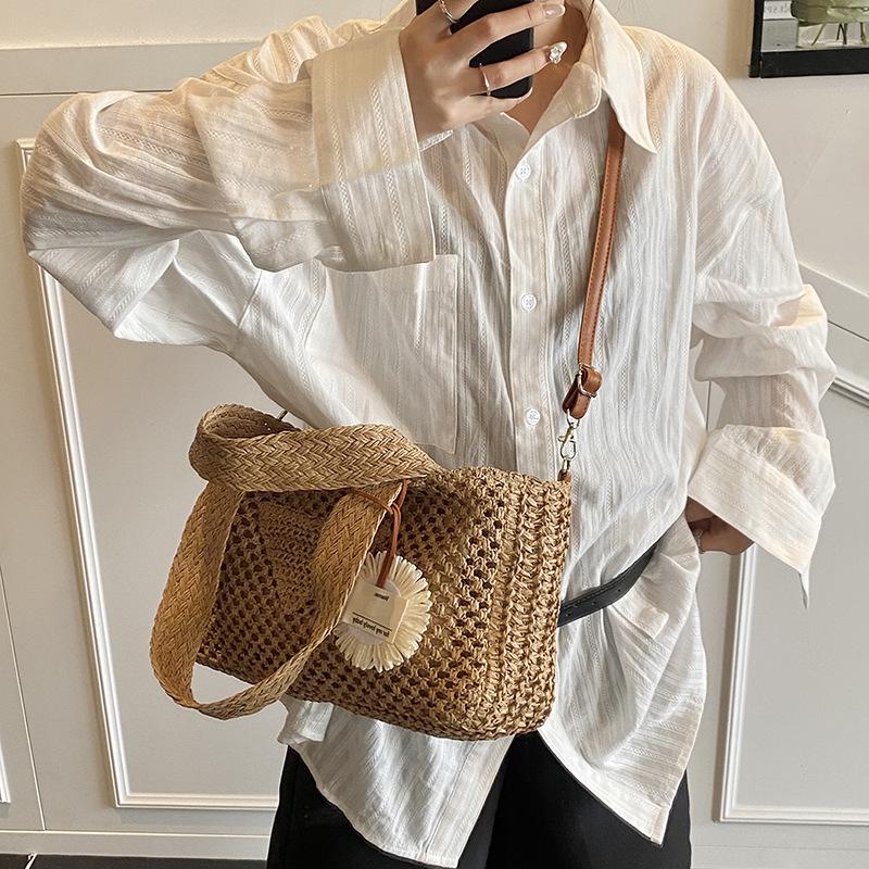 Sommer Geflochtene Hohle Strandtasche Damenmode Korb Umhängetasche Multifunktionale Picknick Handtasche Damen Schultertasche AVE