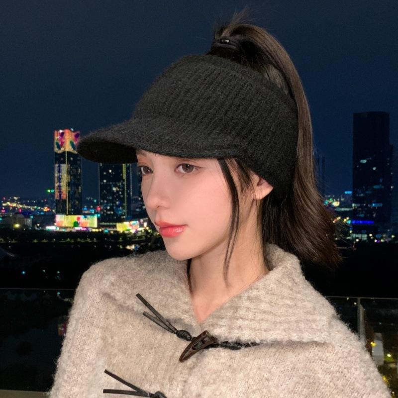 Versatile wool knitted empty top hat women's autumn and winter outdoor thickened warm wool cap spot