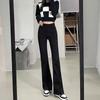 Women's Slimming High-Waist Flared Jeans: Niche Design, Elastic, Floor-Length Horseshoe Pants for Autumn