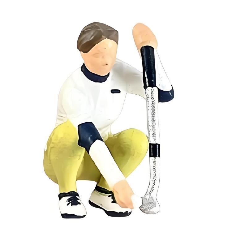 1:64 Scale Hand Painted Resin Collectible Figures Realistic Golf Player Figure Model for Miniature Scenes Dioramas Props
