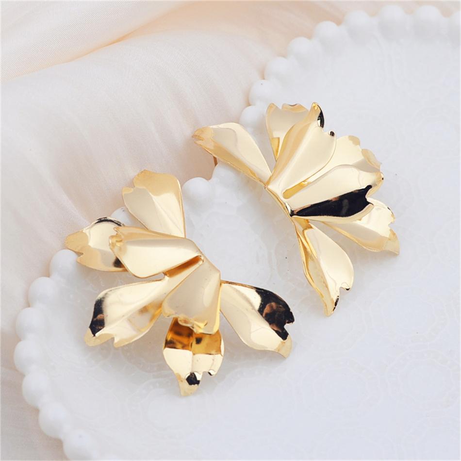 Irregular Flower Petal Smooth Metal Exaggerated Golden Big Drop Earrings for Women Geometry Punk Ear Party Jewelry