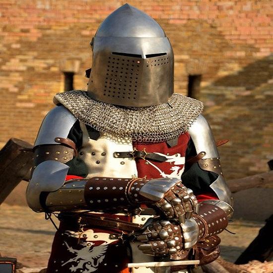 Handcrafted Medieval Style Bascinets : Modern Fencing Elegance