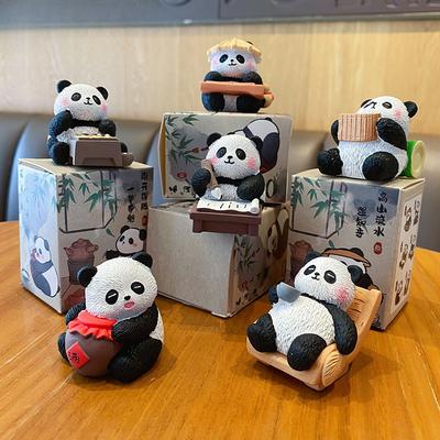 Niedliche und exquisite Harzfigur Desktop-Dekoration für Flu Panda Auto Autoornamente