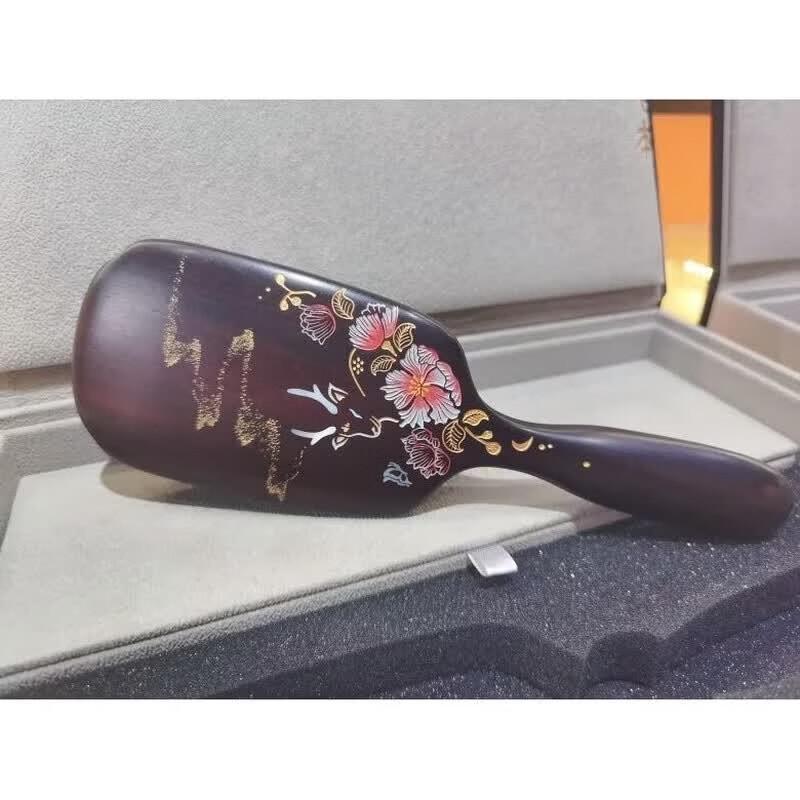 Tan Mujiang Leaping Carp & Deer Calling Sandalwood Comb