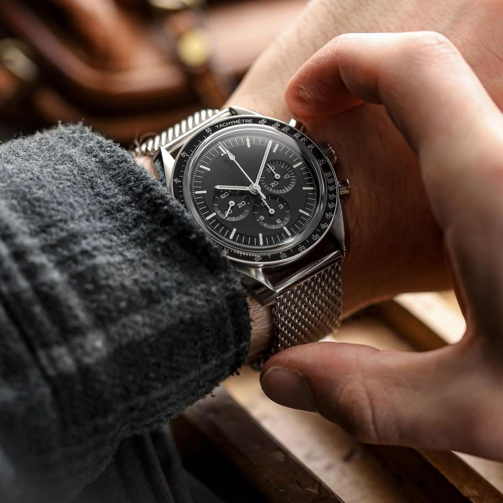 WatchGecko Meliotto Braccialetto per Orologio in Acciaio Inossidabile a Maglia Milanese con Doppia Chiusura a Pulsante e Barre a Molla a Rilascio Rapido Argento - - (20 millimetri)